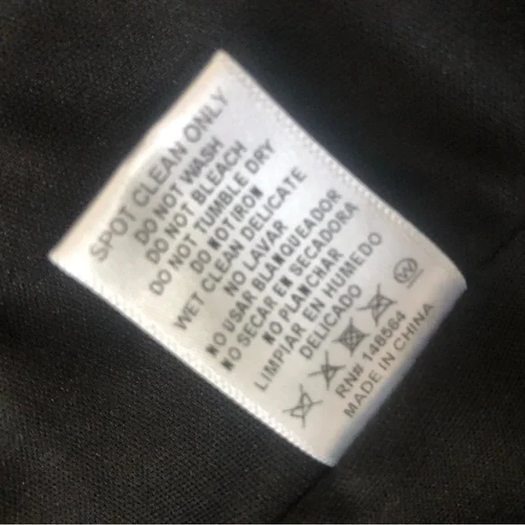 AKIRA Black AYLA Faux Leather Corset Crop Top size Medium moto biker-core goth - Picture 11 of 16